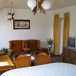 Bor