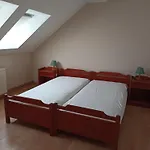 Apartament Bor Apartmanhaz *