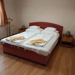 Bor Apartmanhaz