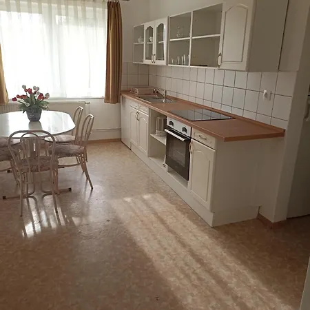 Bor Apartmanhaz *