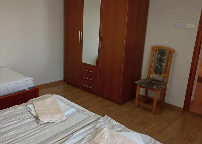 Bor Apartmanhaz Gyenesdias